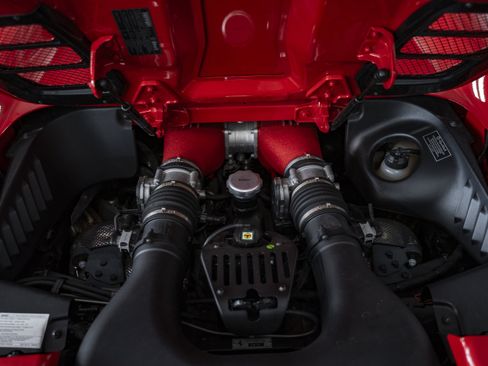 Used 2012 Ferrari 458 Spider RWD image 42