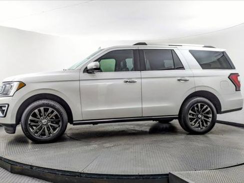 Used 2019 Ford Expedition Limited w/ Equipment Group 301A RWD image 3