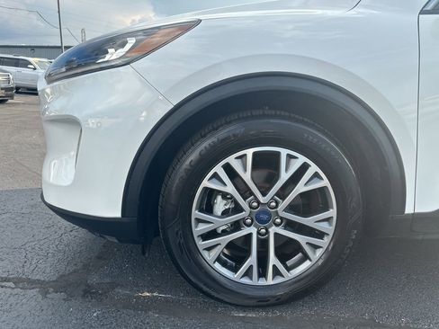 Used 2022 Ford Escape SEL w/ Technology Package image 29