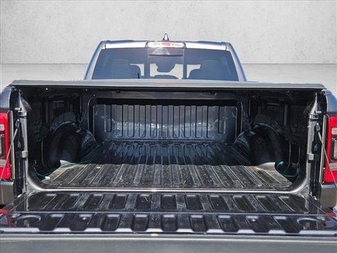 Used 2022 RAM 1500 Limited w/ Night Edition image 6