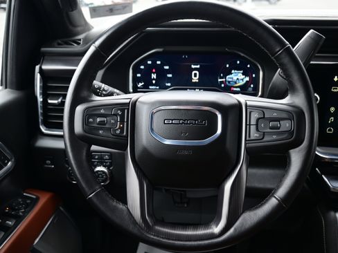 Used 2025 GMC Sierra 2500 Denali Ultimate image 20