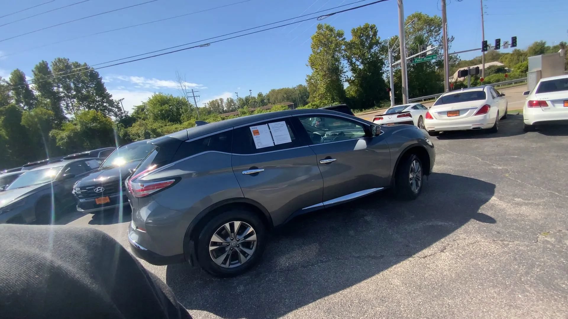 Used 2018 Nissan Murano S AWD/4WD image 2