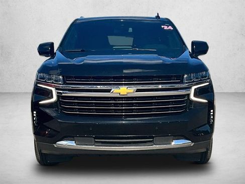 Used 2024 Chevrolet Tahoe LT RWD image 3