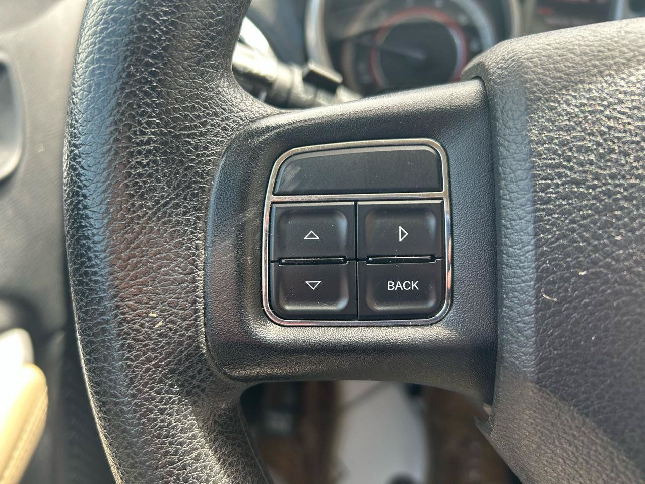 Used 2013 Dodge Journey SXT AWD/4WD image 18