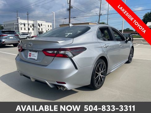 Certified 2024 Toyota Camry SE FWD image 6