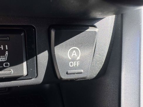 Used 2023 Toyota RAV4 XLE w/ Convenience Package AWD/4WD image 41