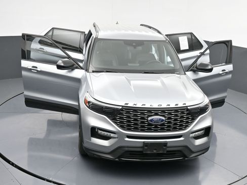 Used 2023 Ford Explorer ST-Line w/ Class IV Trailer Tow Package image 41