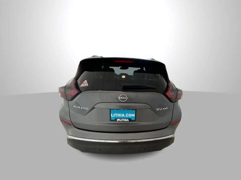 Used 2023 Nissan Murano SV image 7
