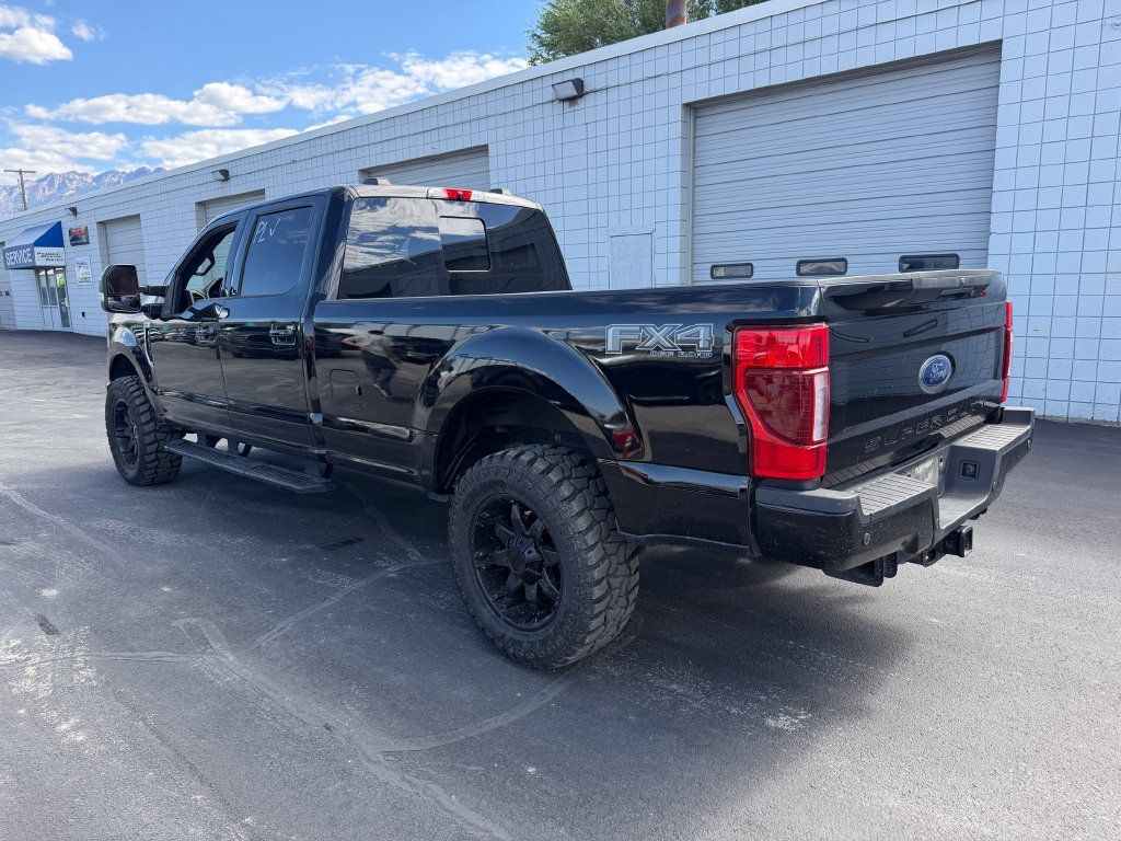 Used 2022 Ford F350 Lariat w/ Lariat Ultimate Package AWD/4WD image 4