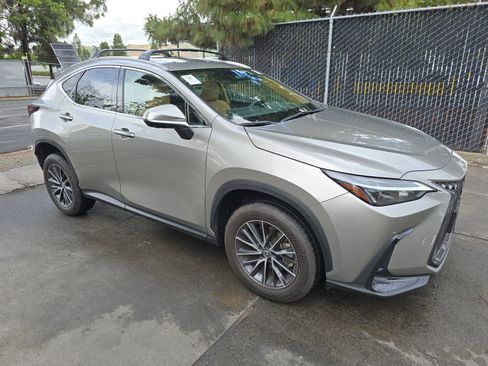 Used 2024 Lexus NX 350 AWD w/ Vision Package image 4