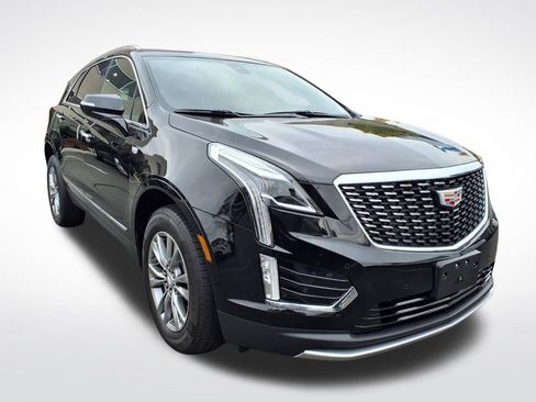 Certified 2021 Cadillac XT5 Premium Luxury image 3