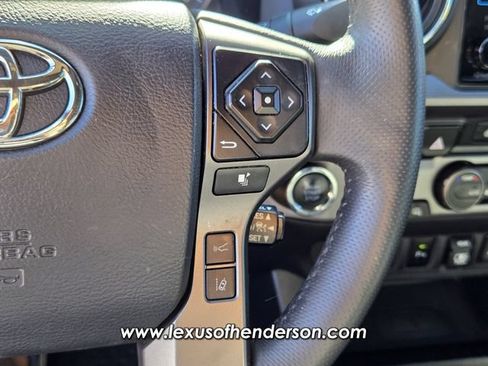 Used 2019 Toyota Tacoma TRD Off-Road AWD/4WD image 25