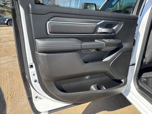 New 2026 RAM 1500 4x4 Crew Cab image 24