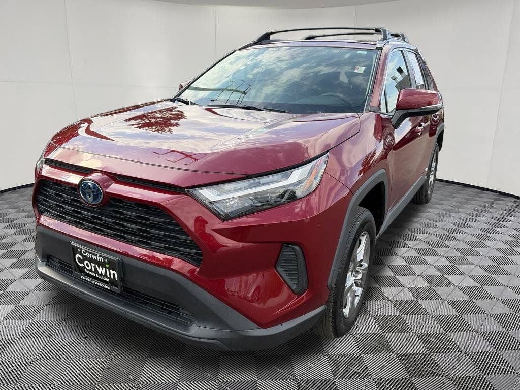 Used 2024 Toyota RAV4 XLE w/ Convenience Package AWD/4WD image 3
