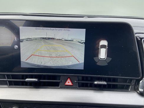 Used 2023 Kia Sportage EX FWD image 28