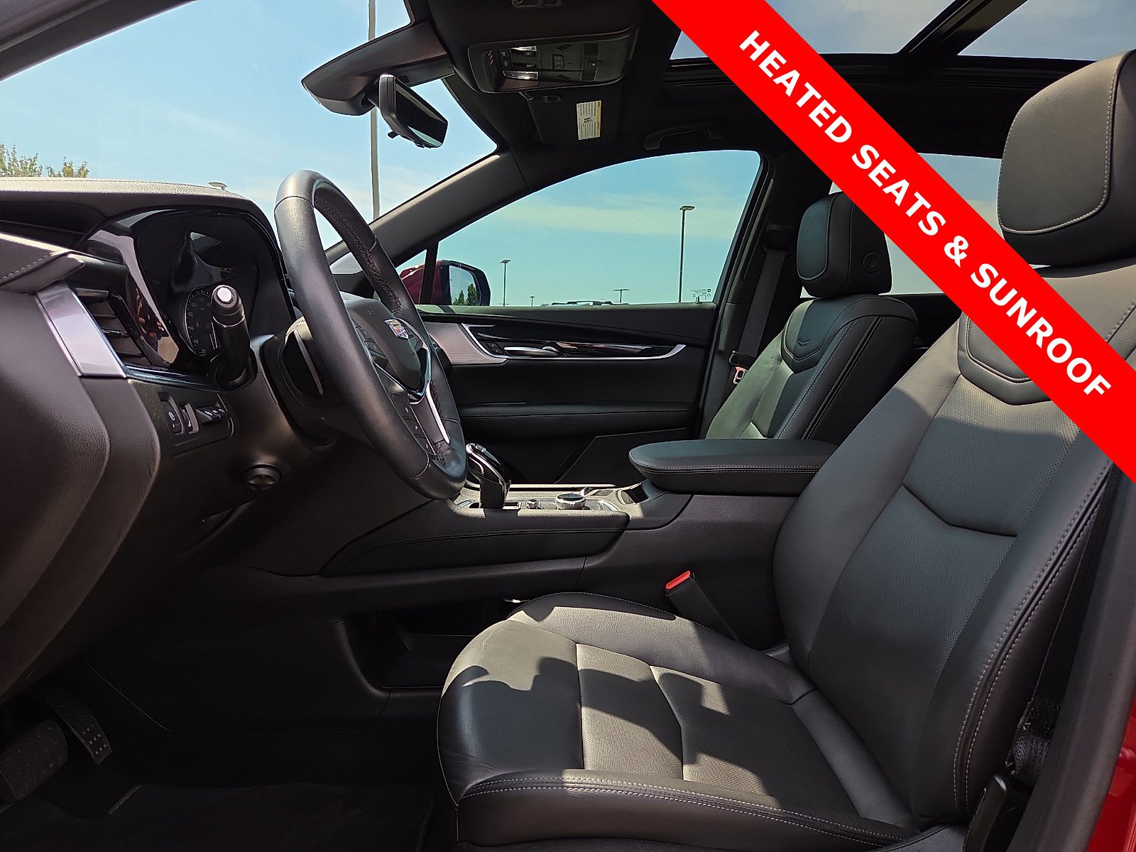 Used 2024 Cadillac XT5 Premium Luxury w/ Technology Package AWD/4WD image 15