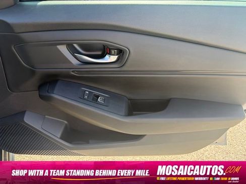 Used 2024 Honda Accord EX image 9