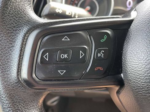 Used 2018 Jeep Wrangler Unlimited Sport AWD/4WD image 26