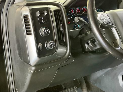 Used 2018 Chevrolet Silverado 1500 LTZ Z71 w/ LTZ Plus Package AWD/4WD image 10