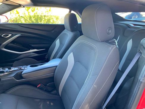 Used 2019 Chevrolet Camaro LT RWD image 23