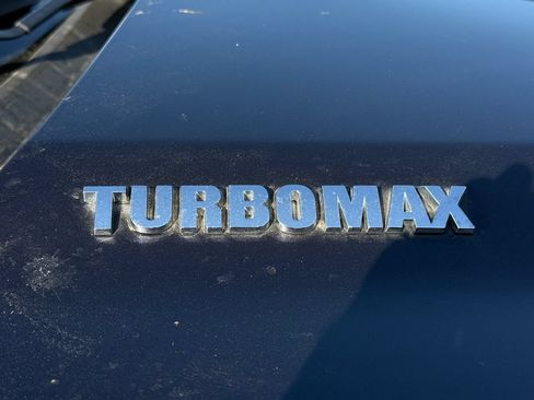 Used 2024 Chevrolet Silverado 1500 LT RWD image 20