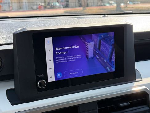 Used 2024 Toyota Tacoma TRD Off-Road image 21