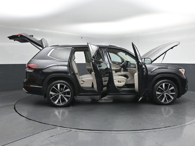 Used 2024 Volkswagen Atlas SEL Premium R-Line AWD/4WD image 58
