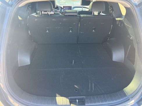 Used 2023 Hyundai Santa Fe Limited image 10