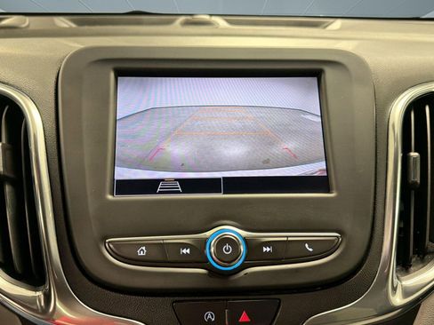 Used 2022 Chevrolet Equinox LT FWD image 26