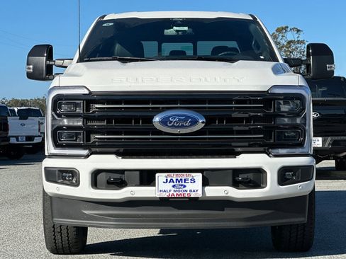 New 2026 Ford F350 Platinum w/ FX4 Off-Road Package image 8