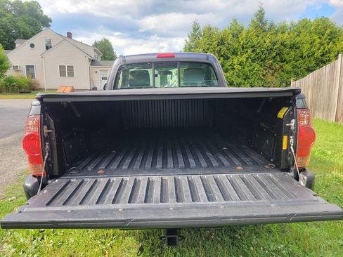 Used 2012 Toyota Tacoma 4x4 Regular Cab image 14