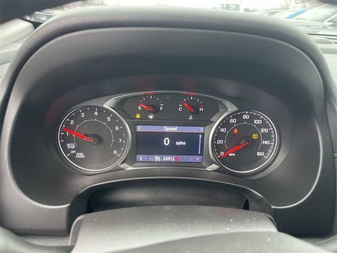 Used 2023 GMC Terrain SLT image 21