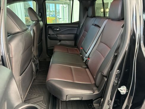 Used 2023 Honda Ridgeline Black Edition image 22