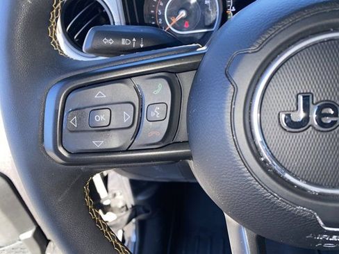 Used 2024 Jeep Gladiator Sport image 36