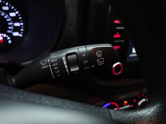Used 2020 Kia Soul LX FWD image 21