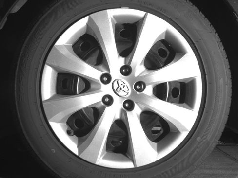 Used 2025 Toyota Corolla LE FWD image 15