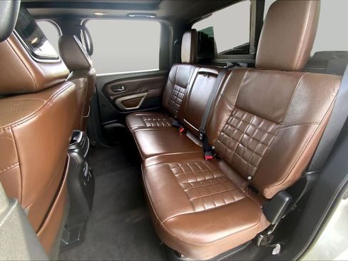 Used 2021 Nissan Titan Platinum Reserve w/ Moonroof Package AWD/4WD image 20