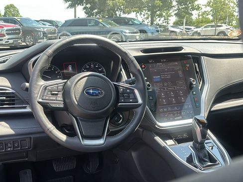 Used 2024 Subaru Outback Touring AWD/4WD image 13
