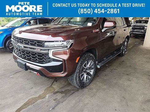 Used 2022 Chevrolet Tahoe Z71 w/ Luxury Package AWD/4WD image 1