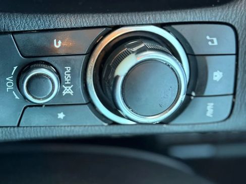 Used 2016 Scion iA image 15