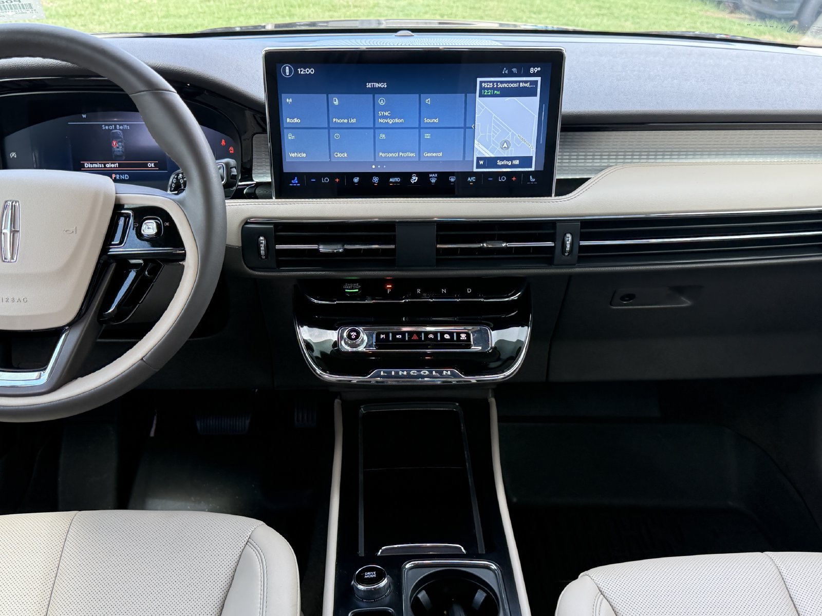 Used 2023 Lincoln Corsair FWD w/ Equipment Group 101A image 18