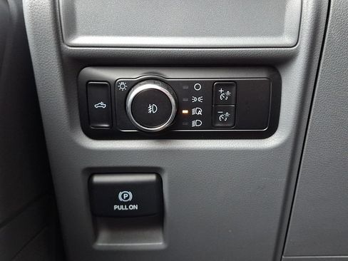 Used 2023 Ford F150 XLT AWD/4WD image 26