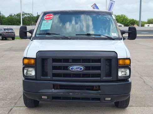 Used 2013 Ford E-250 and Econoline 250 Extended RWD image 21