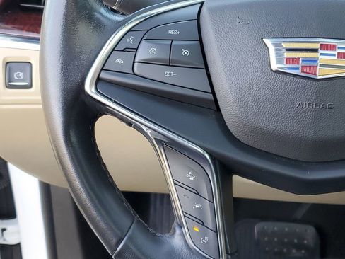 Used 2019 Cadillac XT5 Luxury image 15