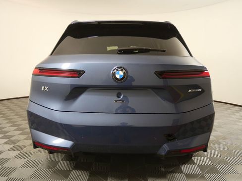 New 2026 BMW iX xDrive45 image 4