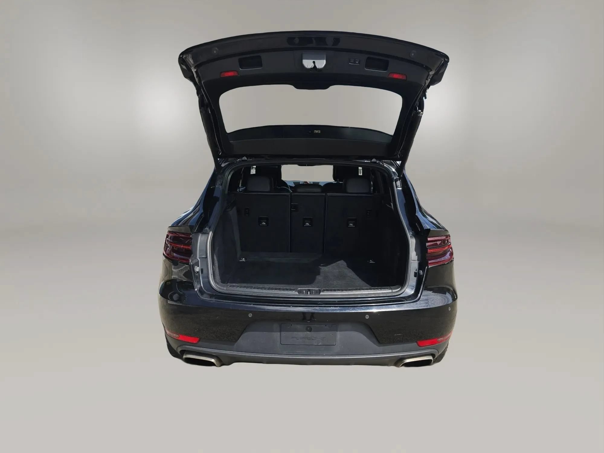 Used 2017 Porsche Macan AWD/4WD image 12