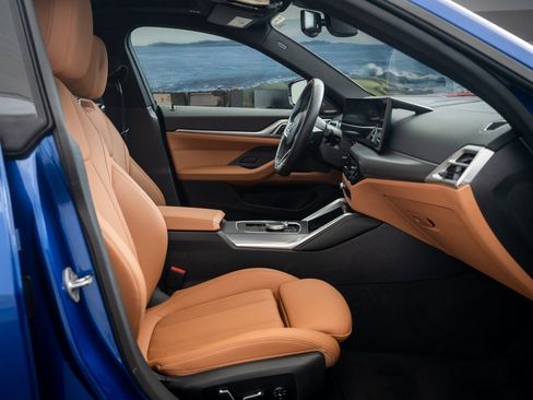 Used 2025 BMW i4 M50 image 22