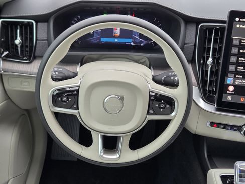 New 2026 Volvo XC90 B6 Ultra w/ Protection Package AWD/4WD image 24