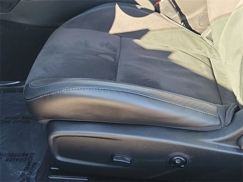 Used 2020 Dodge Challenger GT w/ Plus Package image 11