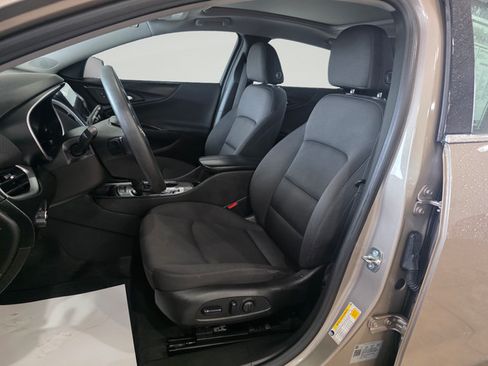 Used 2024 Chevrolet Malibu LT FWD image 12